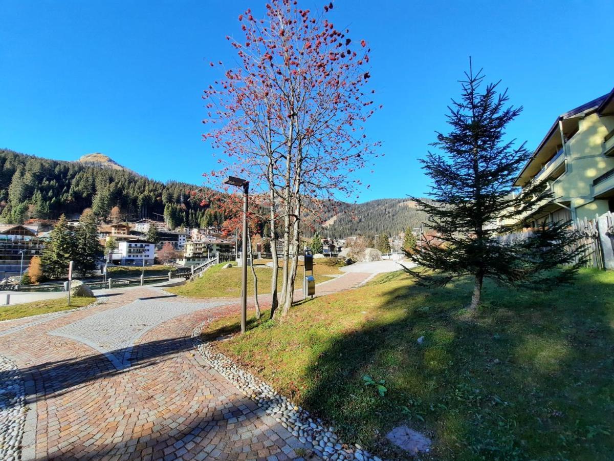 Bmp Spinale Campiglio Centro, Garage Apartment