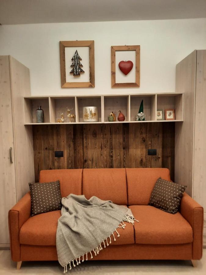 Bmp Spinale Campiglio Centro, Garage Apartment
